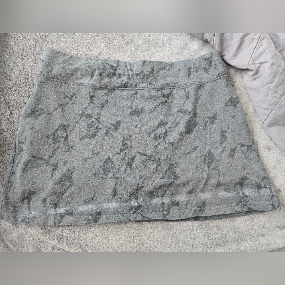 Pact Gray Patterned Women's Skort